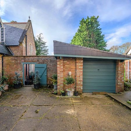 Country House With 7 Bedrooms And 3 Buildings Market Rasen Exteriér fotografie