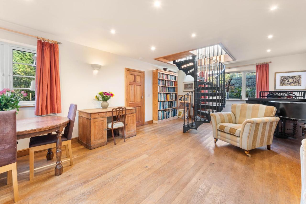 Country House With 7 Bedrooms And 3 Buildings Market Rasen Exteriér fotografie