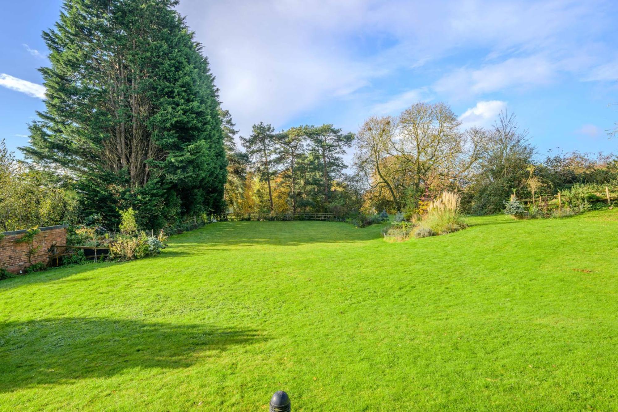 Country House With 7 Bedrooms And 3 Buildings Market Rasen Exteriér fotografie