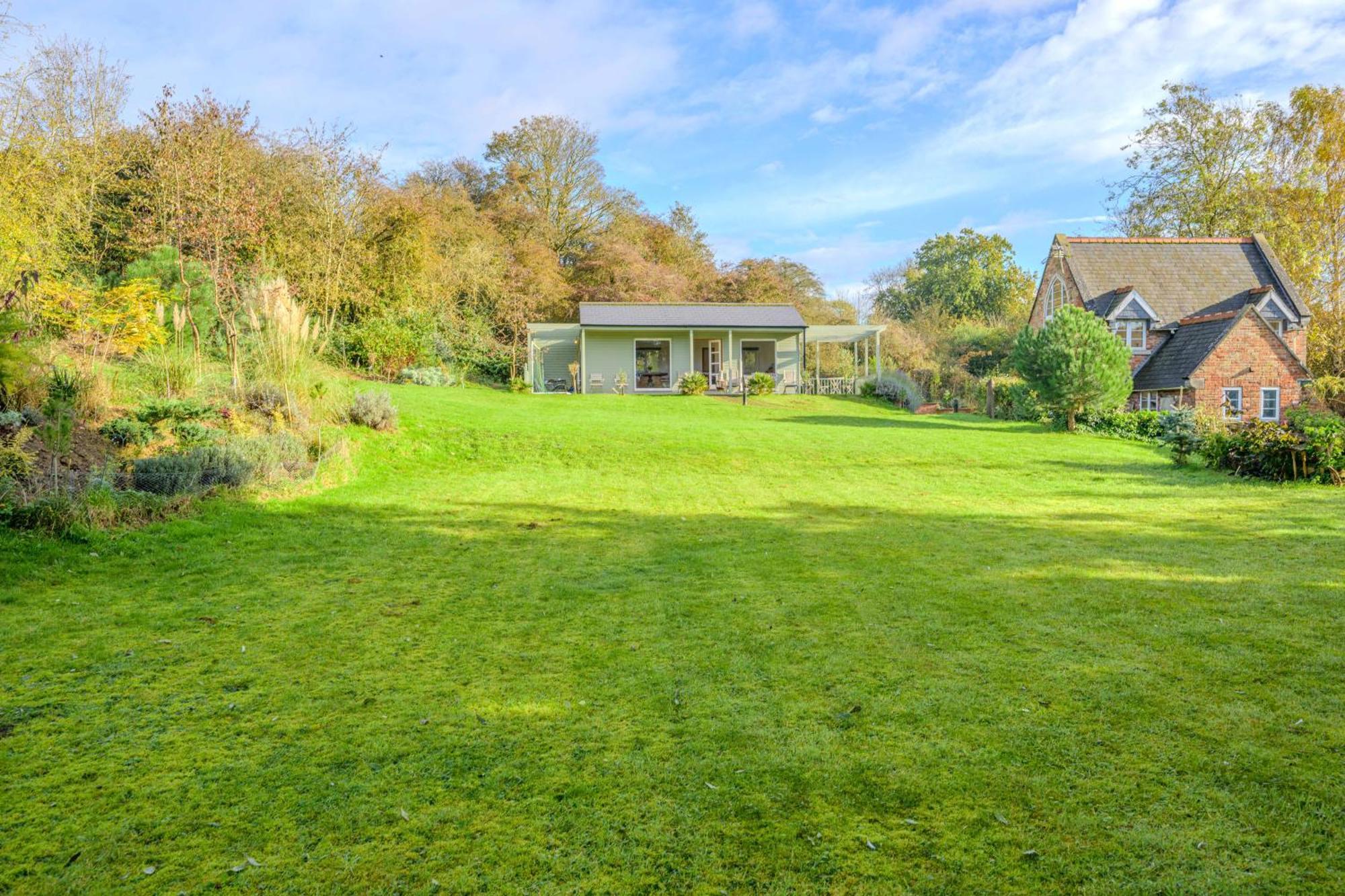 Country House With 7 Bedrooms And 3 Buildings Market Rasen Exteriér fotografie