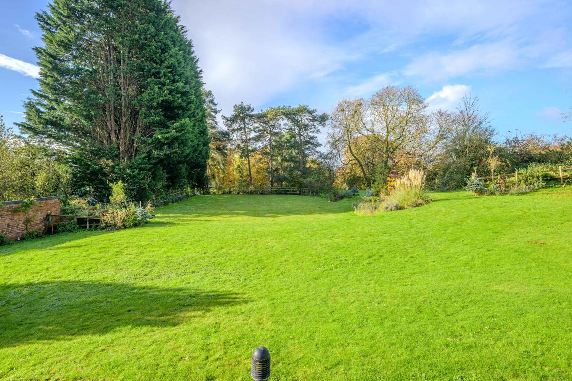 Country House With 7 Bedrooms And 3 Buildings Market Rasen Exteriér fotografie